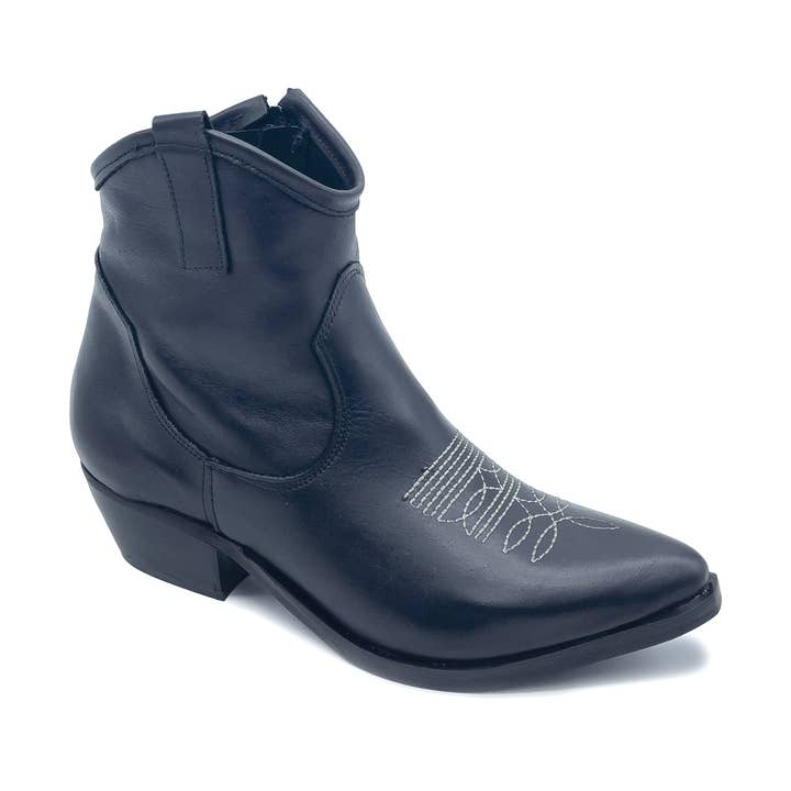 Tex30.06 Texan Ankle Boots black leather zip with embroidered toe for wholesale by WALKING NOW SRL