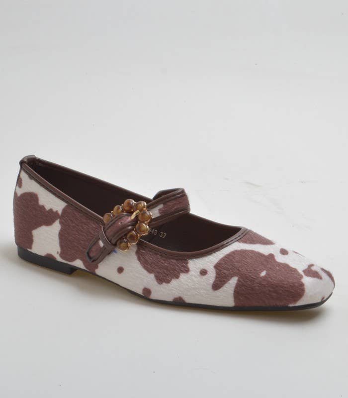 SWEET MAGIC MODA Y COMPLEMENTOS - Wholesale Flats - Women's - FLAT PRINTED COW BALLET FLAT WITH DETAILS