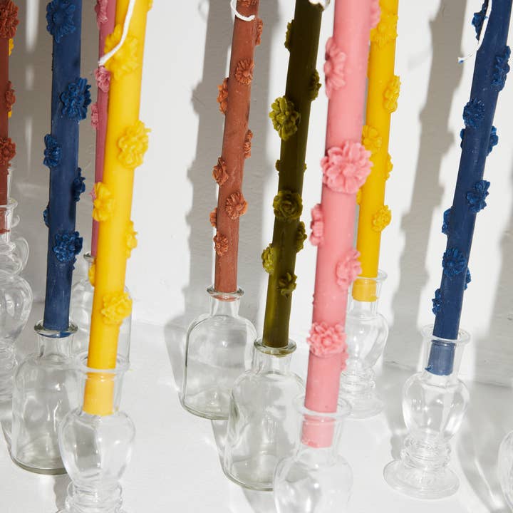 Lecot Studio - Wholesale Novelty Candle - Vela
For candle holder with flowers3