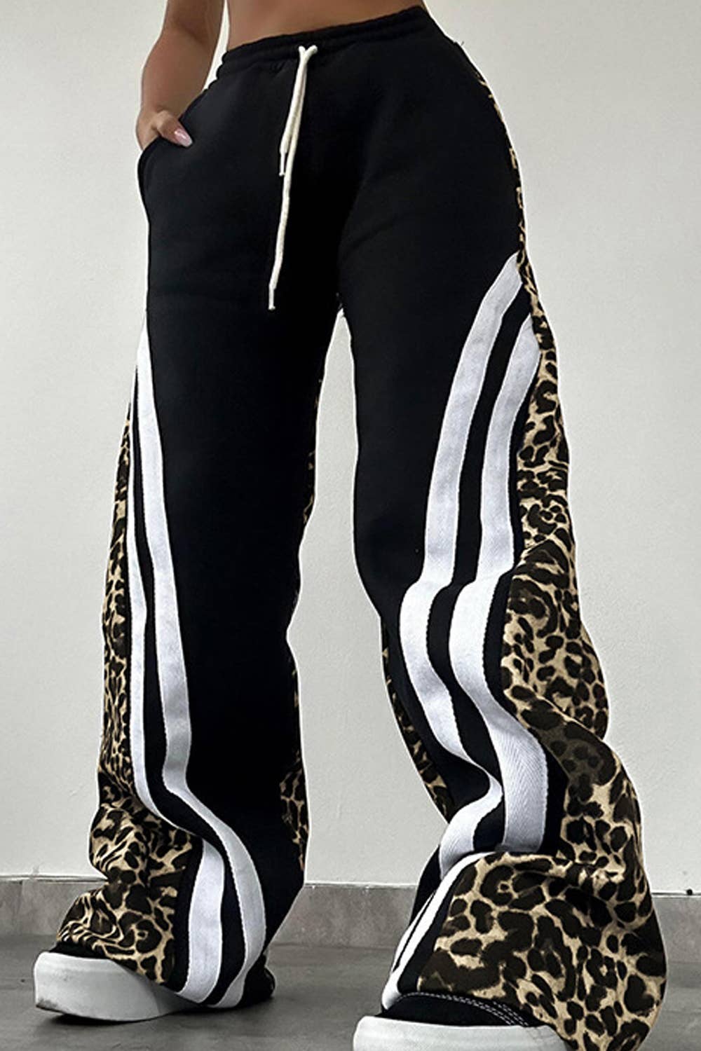 NEWGENS - Wholesale Athletic Pants - Women's - NP4035A Leopard Contrast Track Pants0