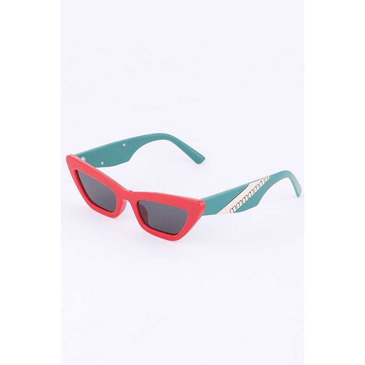 LA Jewelry Plaza - Wholesale Sunglasses - Women's - Gold Trim Temple Cat Eye Sunglasses Set