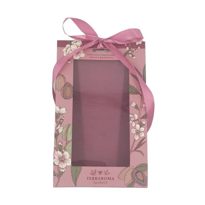 Almond C gift pouch for wholesale by Terraroma