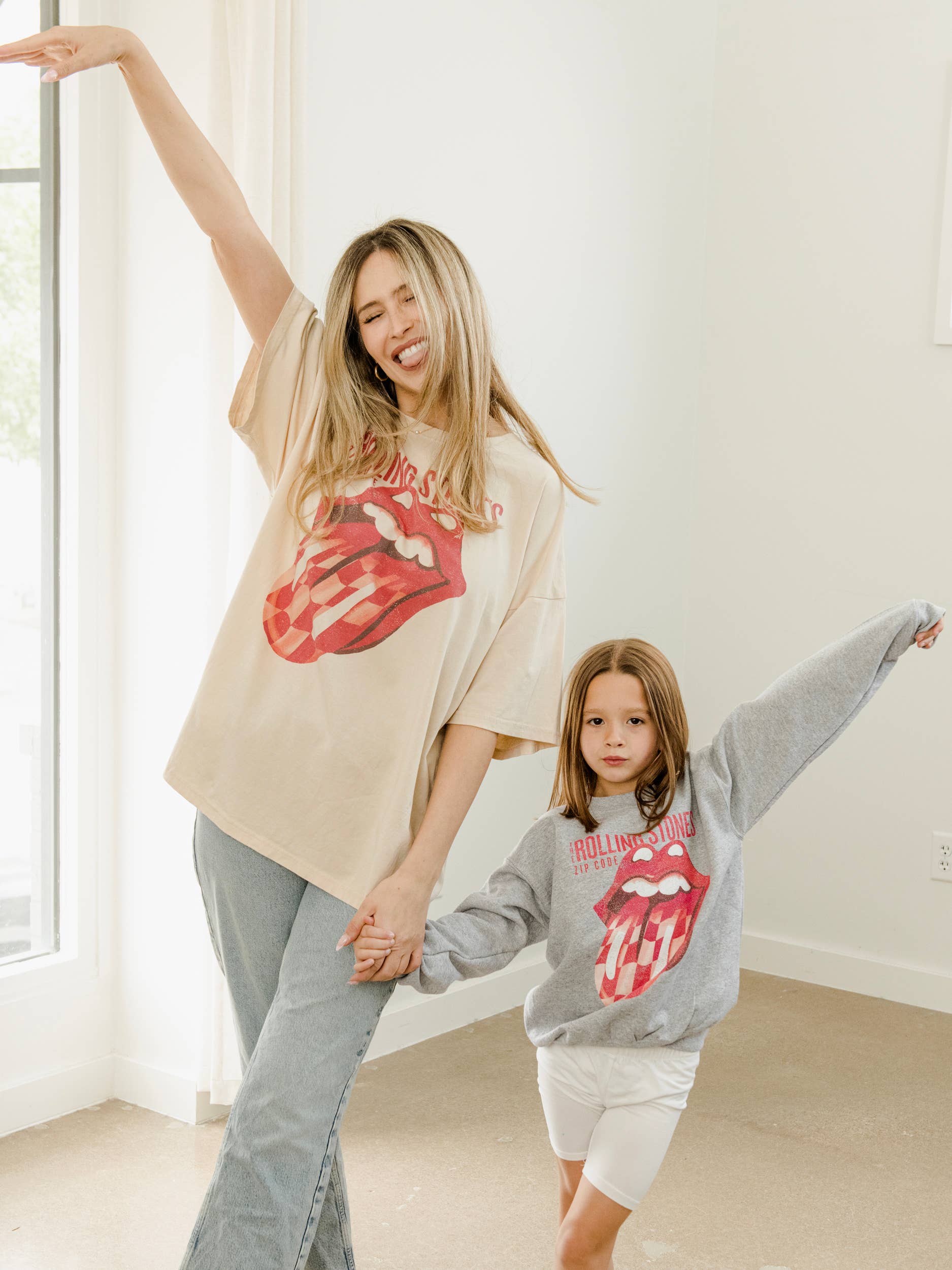 LivyLu - Wholesale T-Shirt (Graphic) - Unisex - Rolling Stones Zip Code Off White One Size Graphic Tee2