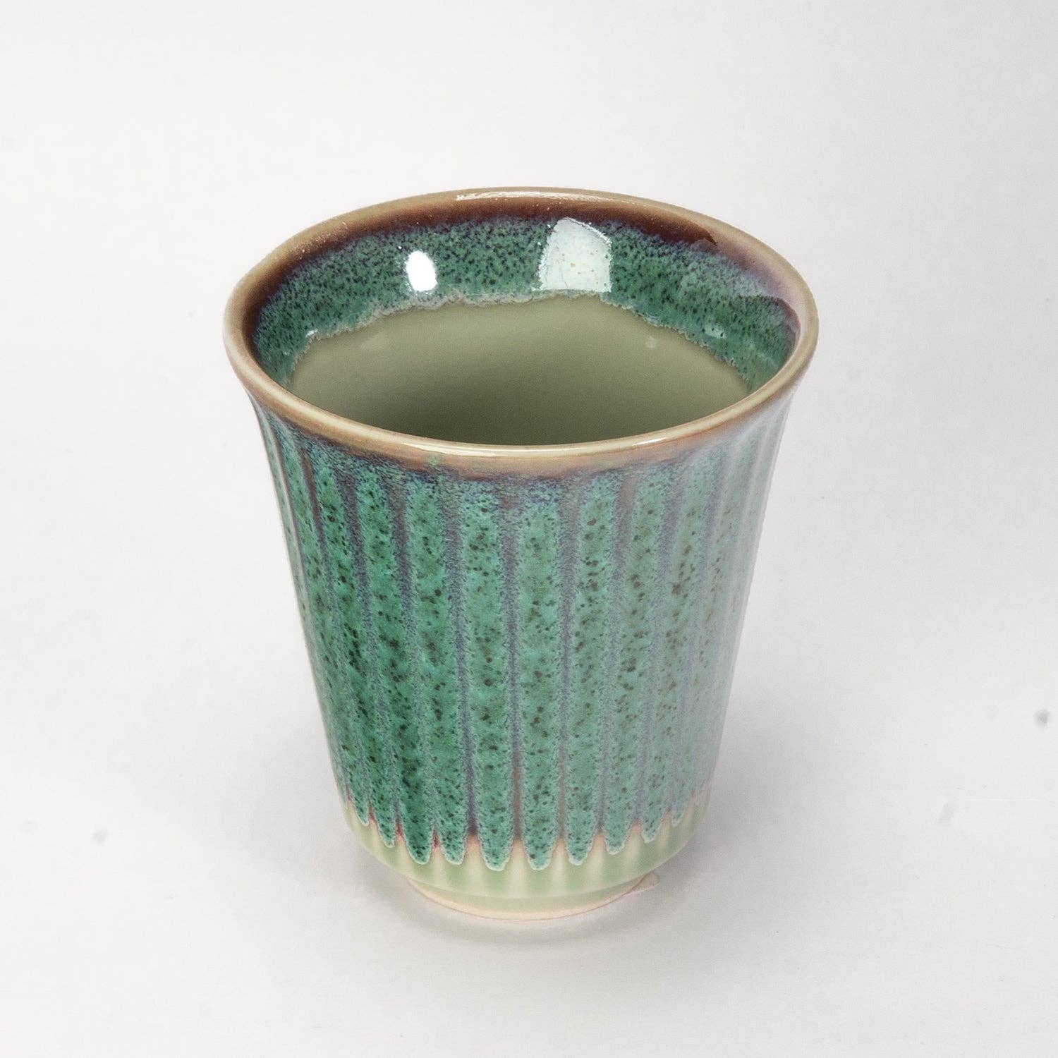 Urban Tokyo - Wholesale Coffee/Tea Cup - Minoware Sogi Yunomi Japanese Tea Cup Reactive Glaze Light Green JP (6/48)1