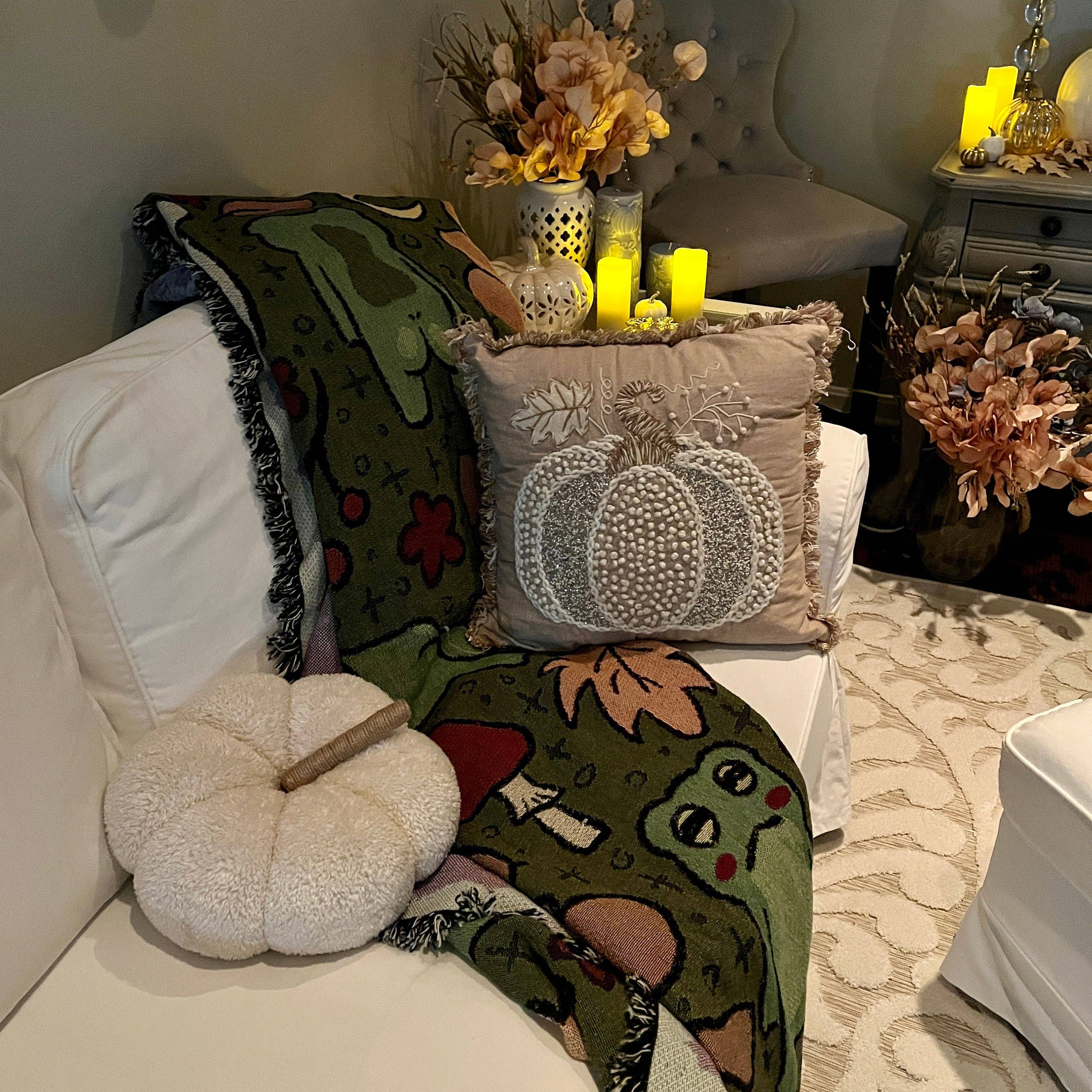 Frogblobs - Wholesale Throw Blanket - Autumn Frog Tapestry Blanket2