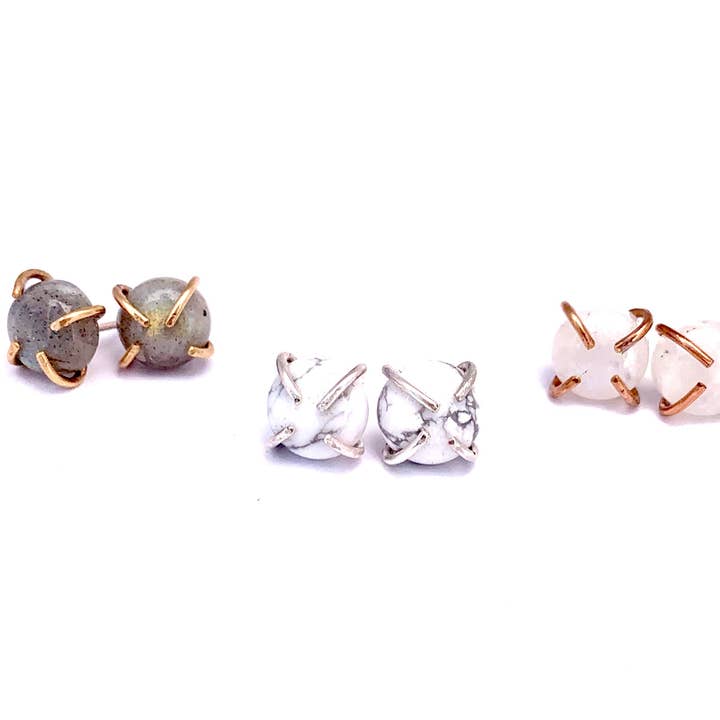 Union Studio Metals - Venta al por mayor Pendientes de botón/aretes de poste - Tacos de Garra de Piedra
