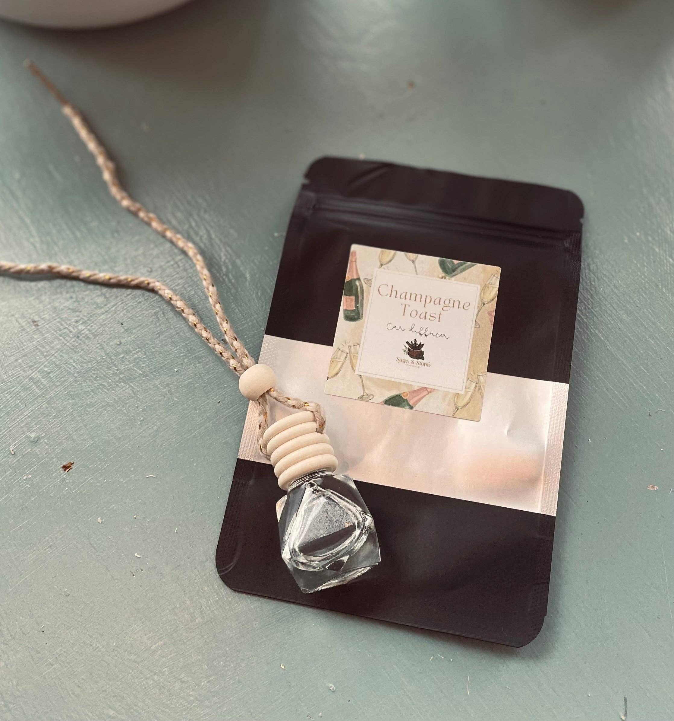 Sage & Stone Apothecary - Vendita all'ingrosso Deodorante per auto - Unisex - Diffusore da appendere per auto Champagne Toast1