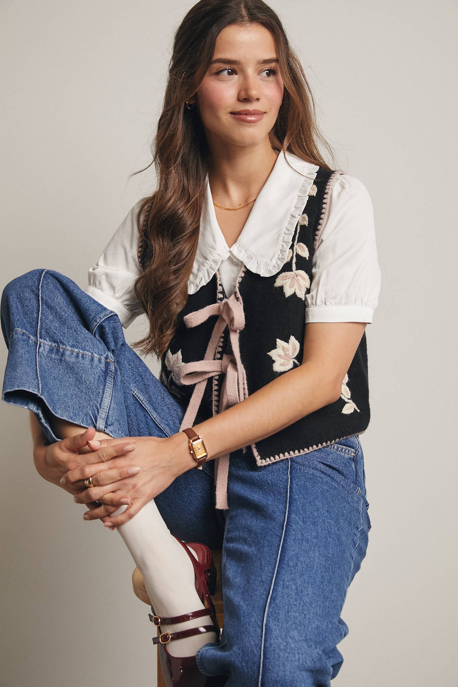 Forte - Wholesale Vest - Dames - Gebreid Vest met Bloemenprint en Striksluiting FSW00062