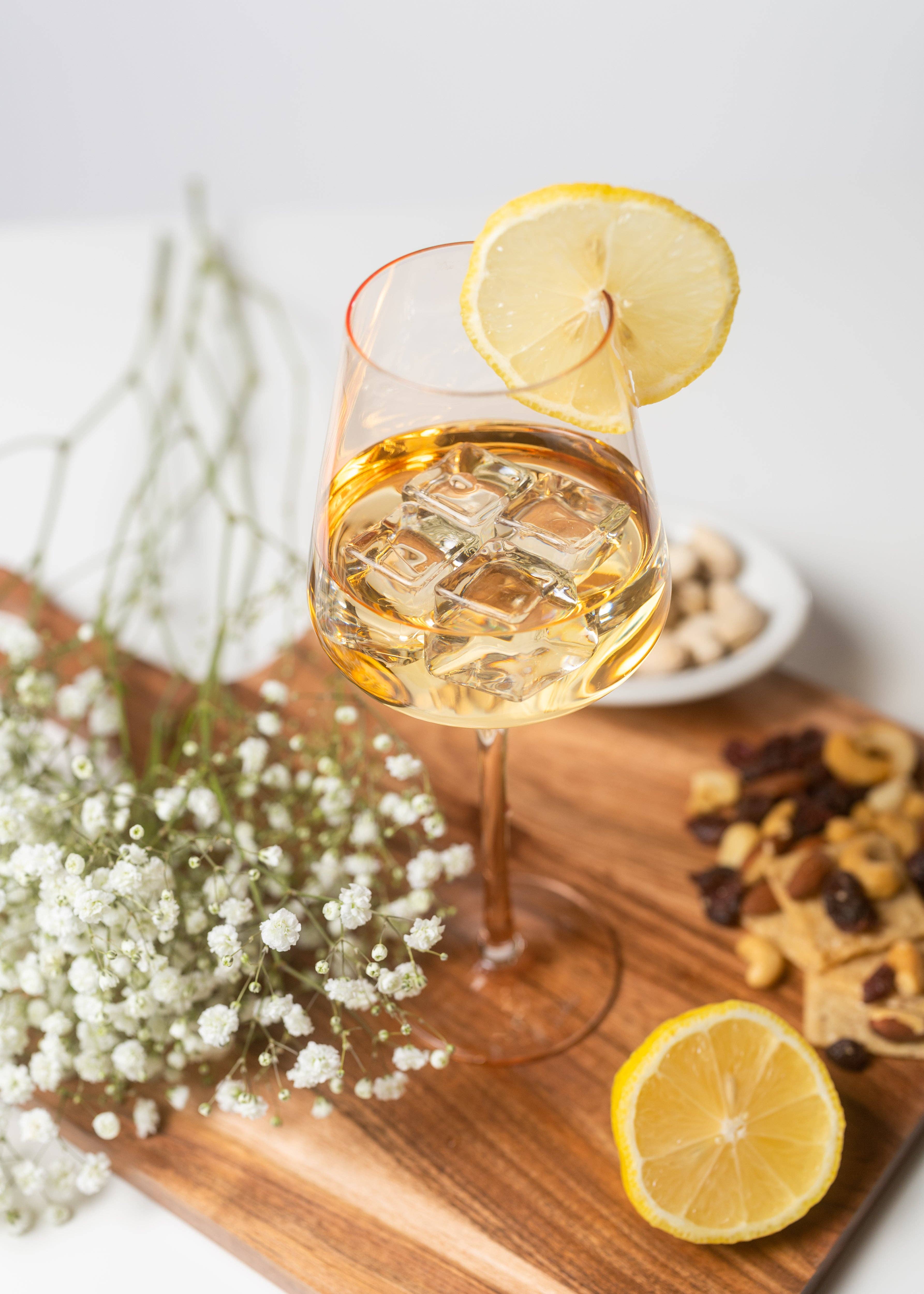 Saludi Glassware - Wholesale Wine Glass - Light Peach Color Wine Glasses4