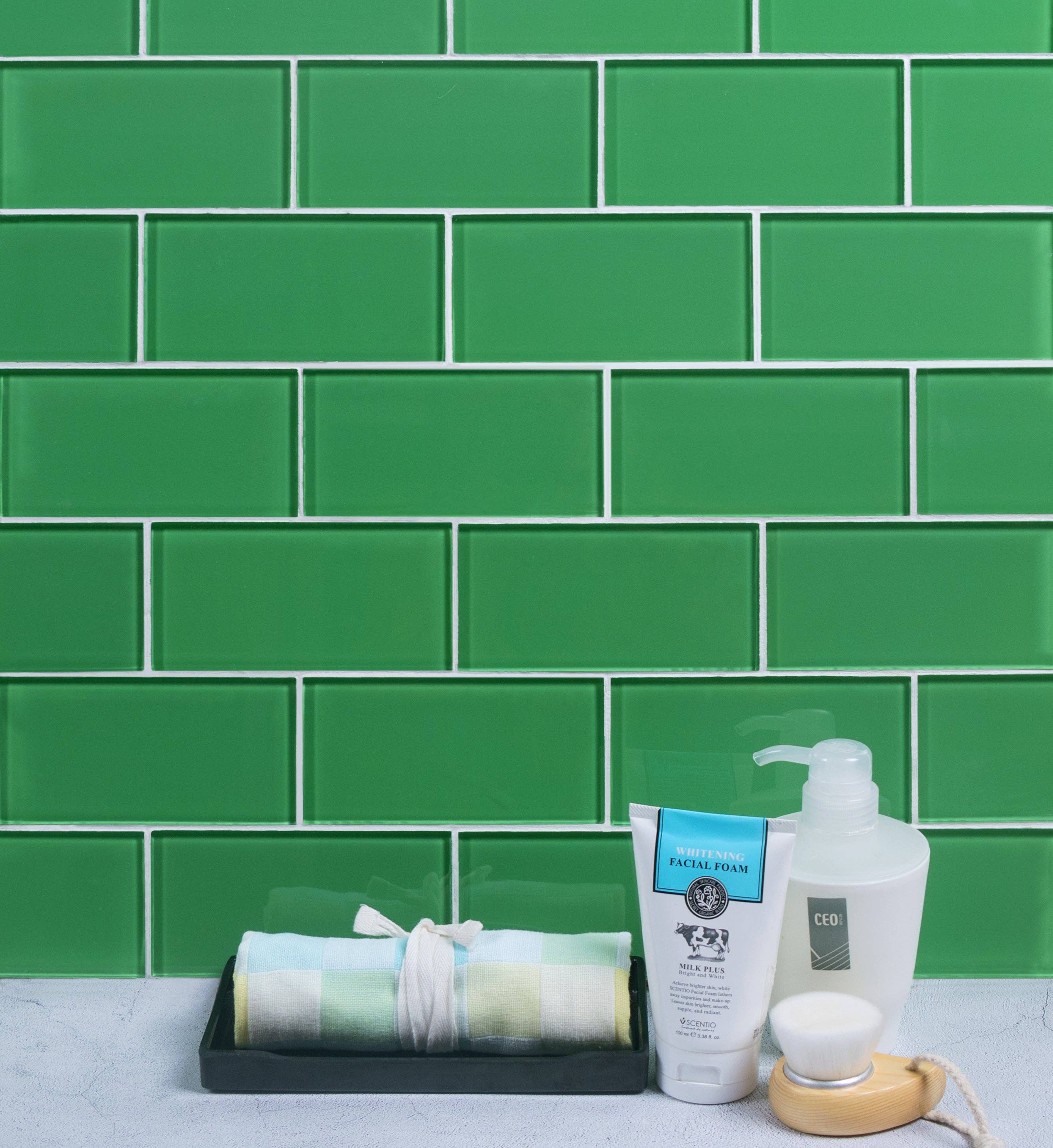 WS Tiles - Vente Carrelages muraux - Carreau de mosaïque en verre de 3" x 6", dosseret pour cuisine et salle de bain - 5 pieds carrés par carton24