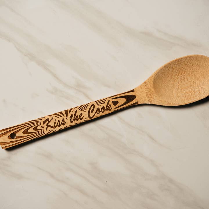 Kiss the Cook (Cucchiaio) per la vendita all'ingrosso da parte di Dom Chi Designs
