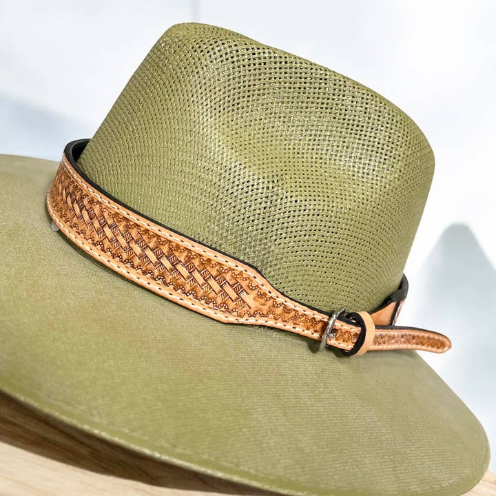 Bandeau de chapeau en cuir tressé à motif. pour la vente par Western Linens