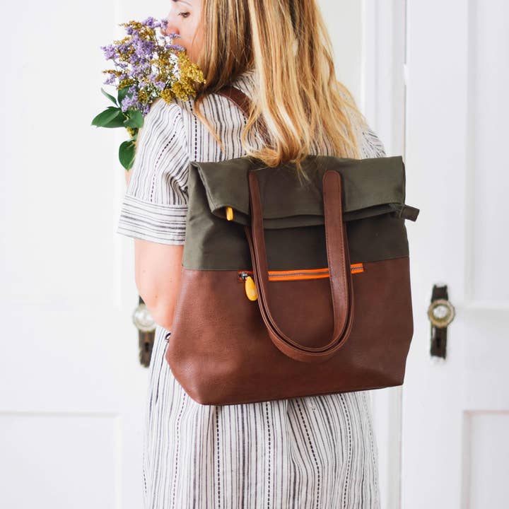 Greenpoint Convertible Travel Backpack with Luggage Sleeve for wholesale by Canopy Verde