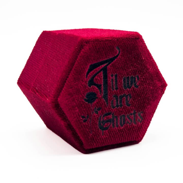 Esagono Rosso 'Finché Siamo Fantasmi' Scatola per Anelli per la vendita all'ingrosso da parte di Mysticum Luna
