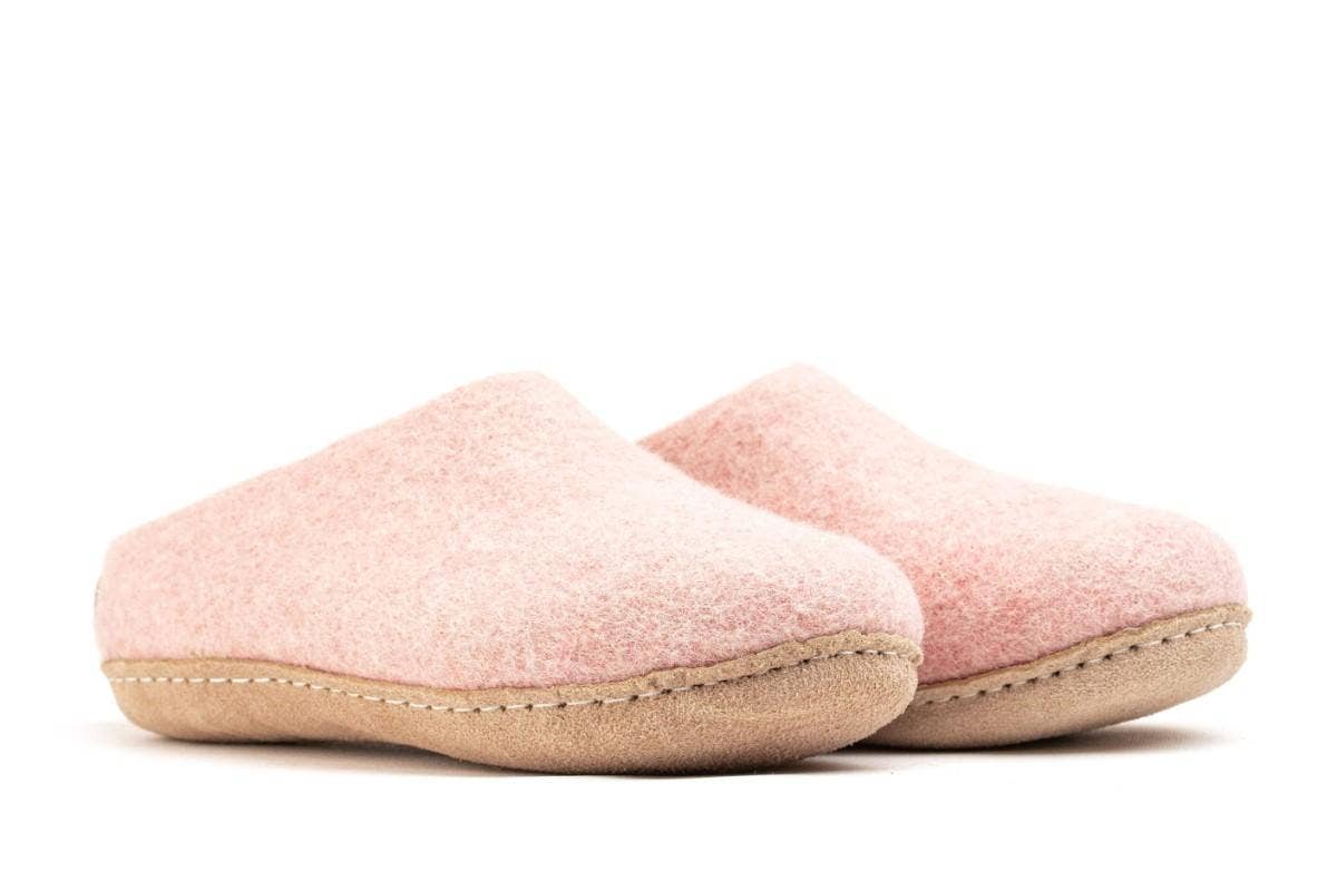 Woollyes Inc - Wholesale Slippers - Unisex - Indoor Open Heel Slippers With Leather Sole - Baby Pink8
