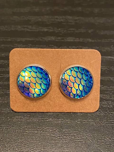 SMA Artistry Creations - Vendita all'ingrosso Orecchini a bottone - Orecchini a bottone con cabochon a sirena da 12 mm12