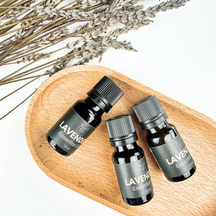 Huile essentielle | Lavande pour la vente par Hereward Farms