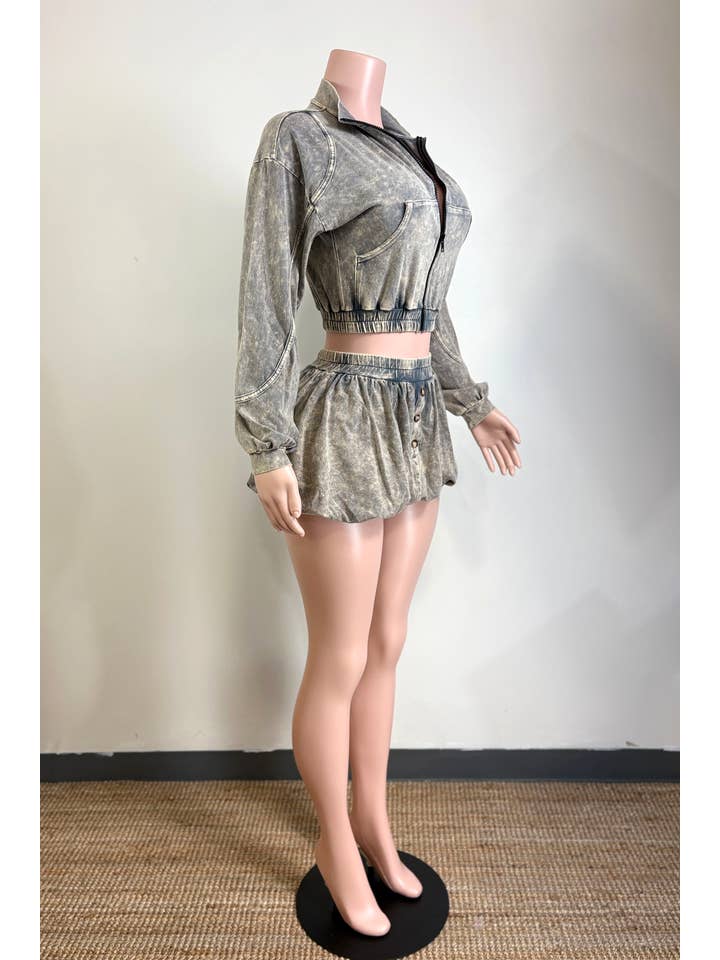 Dalia Studio – wholesale Top & skirt set – Women's – MINERAL WASH ZIP-UP JACKET & BUBBLE SKIRT SET2