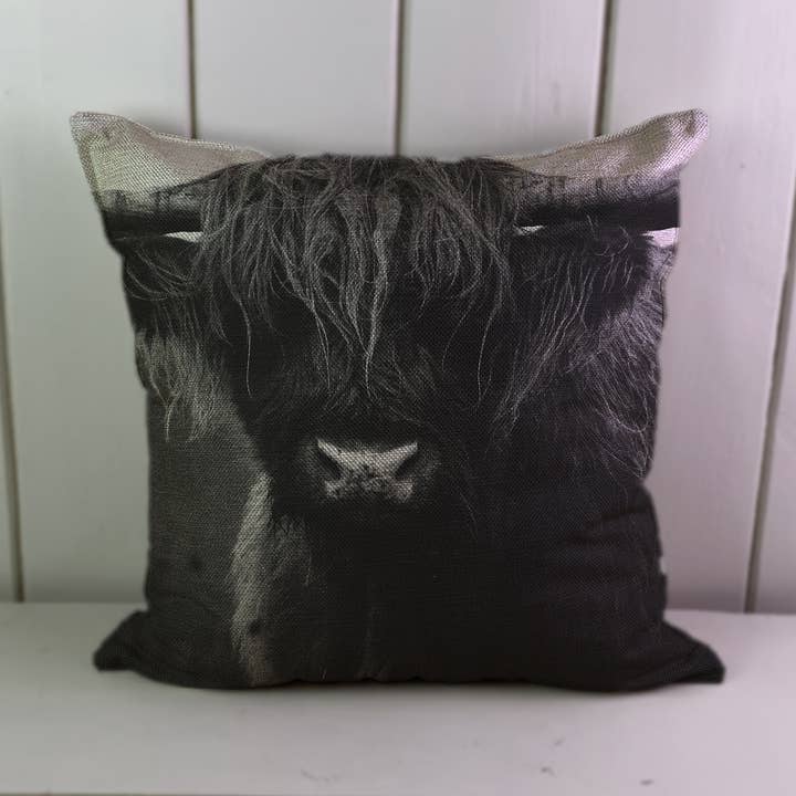 Hills Of Fabric – wholesale Throw pillow cover – Highland Cow Farming Linen Cushion Cover0
