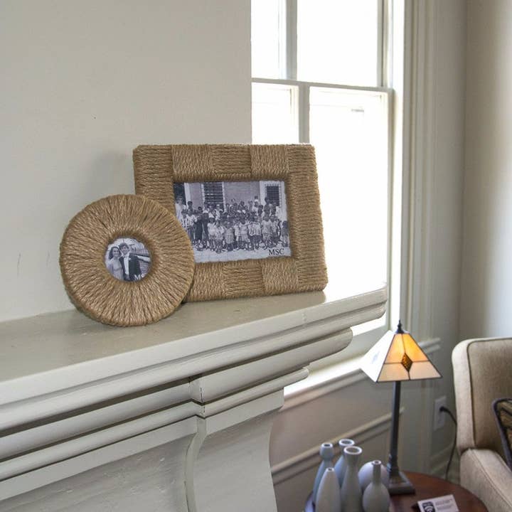 Mainstreet Collection - Wholesale Picture Frame - Rope 3x3 Round Picture Frame