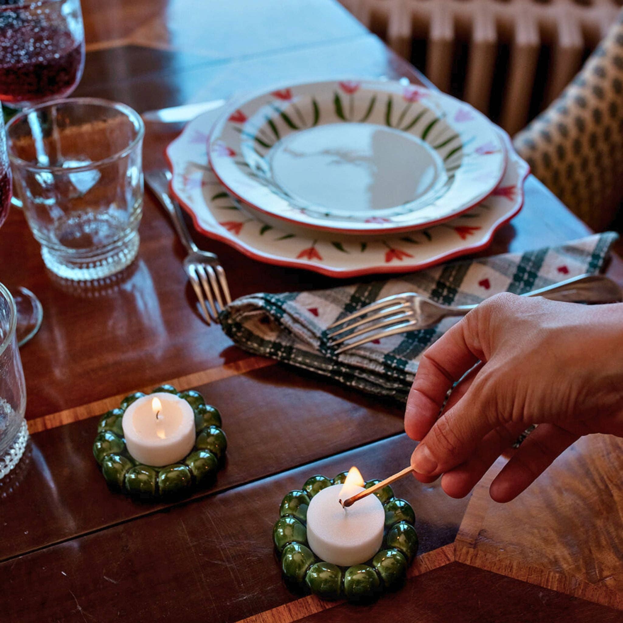 Denise - Wholesale Theelichtjes - Olaf T-Light - Groen Bos2