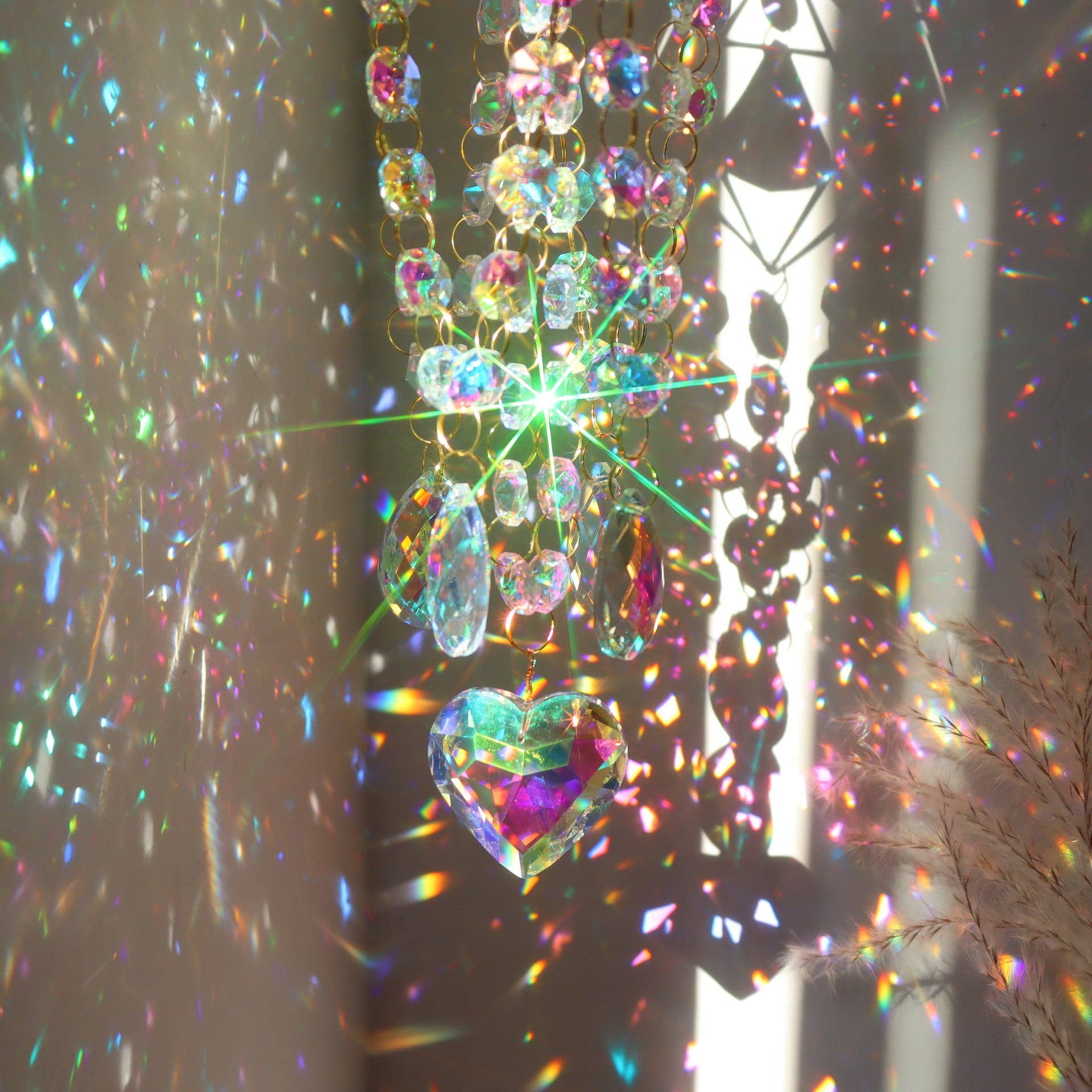 Dipped Shop – wholesale Suncatcher – 3+ Metal Frame Rainbow Suncatcher Hangings DPH19250