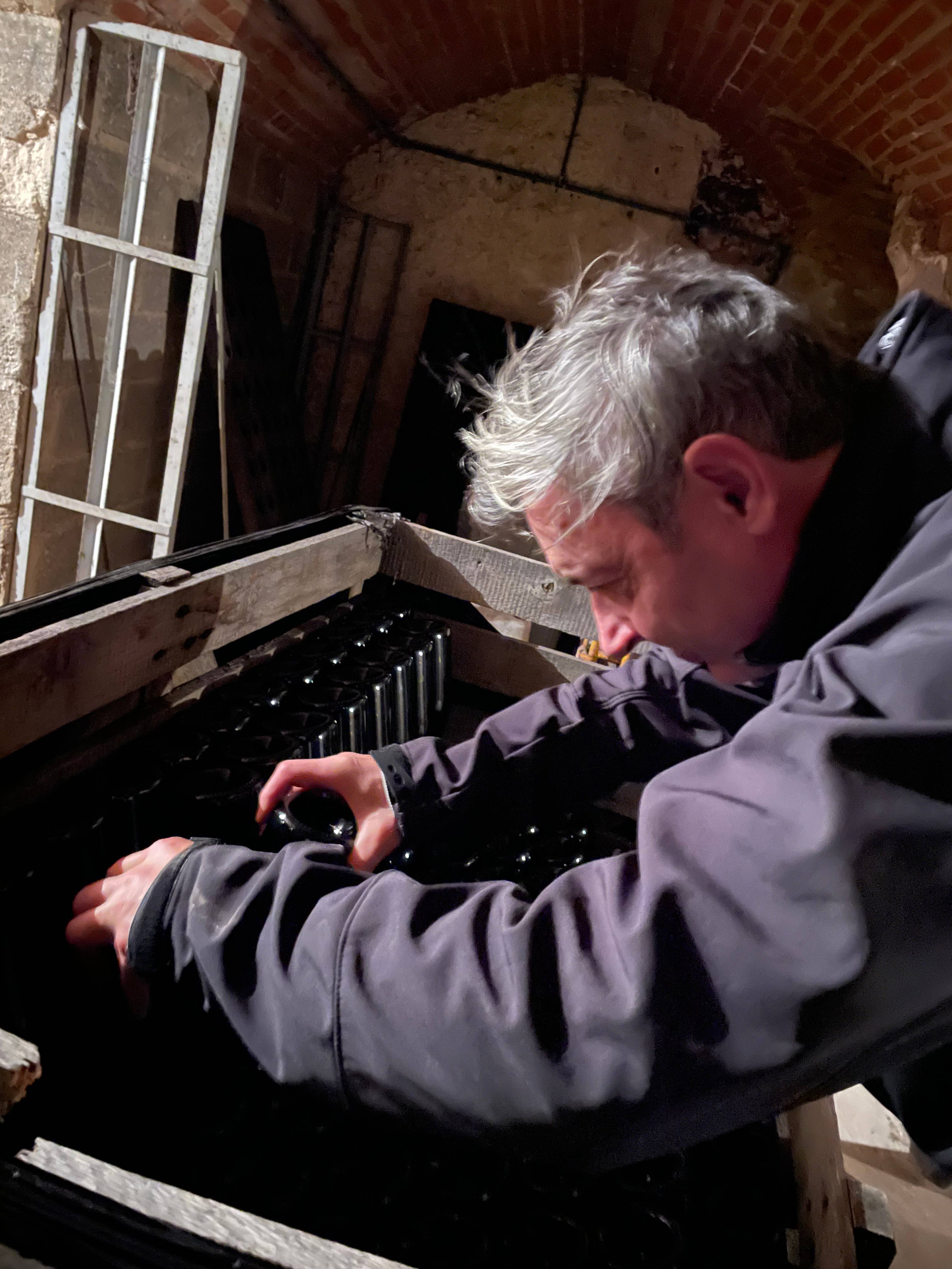 Champagne Th. Petit - Wholesale Champagne/Sparkling Wine - Champagne CUVEE PRESTIGE GRAND CRU Brut2