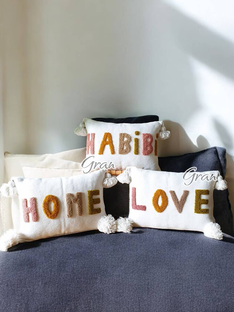 Gran Wholesale – wholesale Pillow/cushion – Child & baby – Handmade Decorative Pillow with Text & Tassels - Cozy Accent