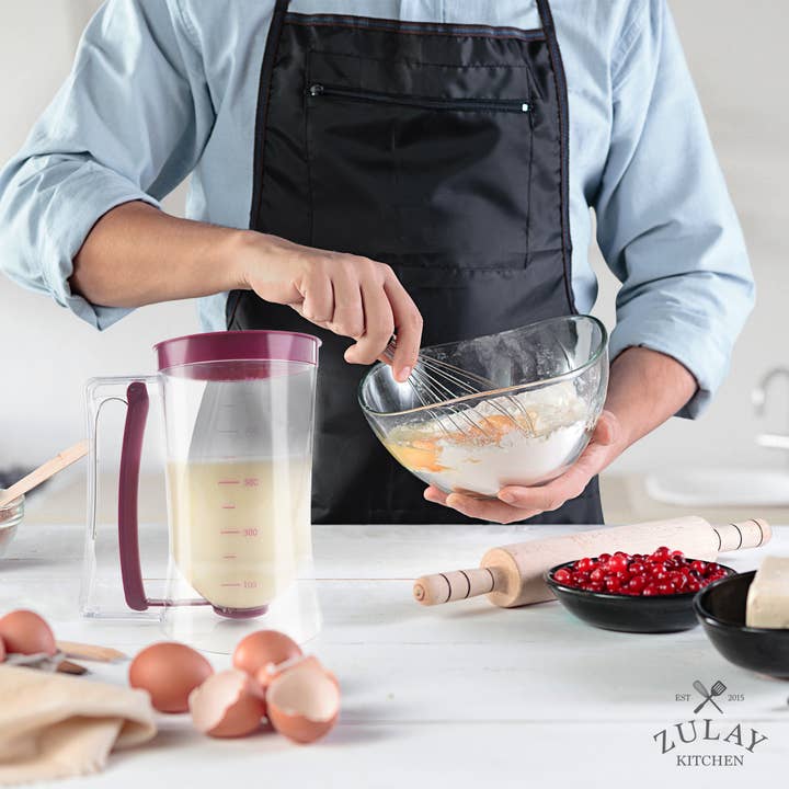 Zulay Kitchen - Wholesale Kitchen Tool/Gadget - 4-Cup Pancake Batter Dispenser with Squeeze Handle