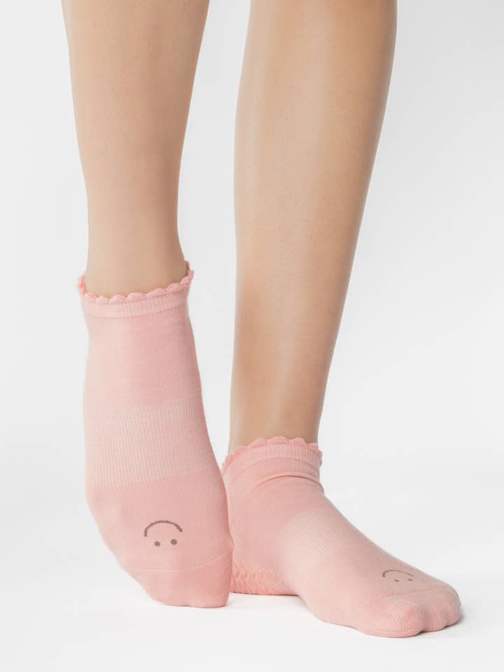 Chaussettes Happy Full Foot Grip pour femmes pour la vente par Pointe Studio