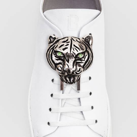 Silver Tiger - Shoe Jewellery - Sneaker Bug by BAUMONDI for wholesale by BAUMONDI