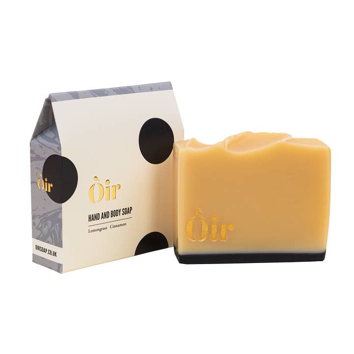 Cinnamon- en citroengraszeep voor wholesale door Oir Soap Ltd