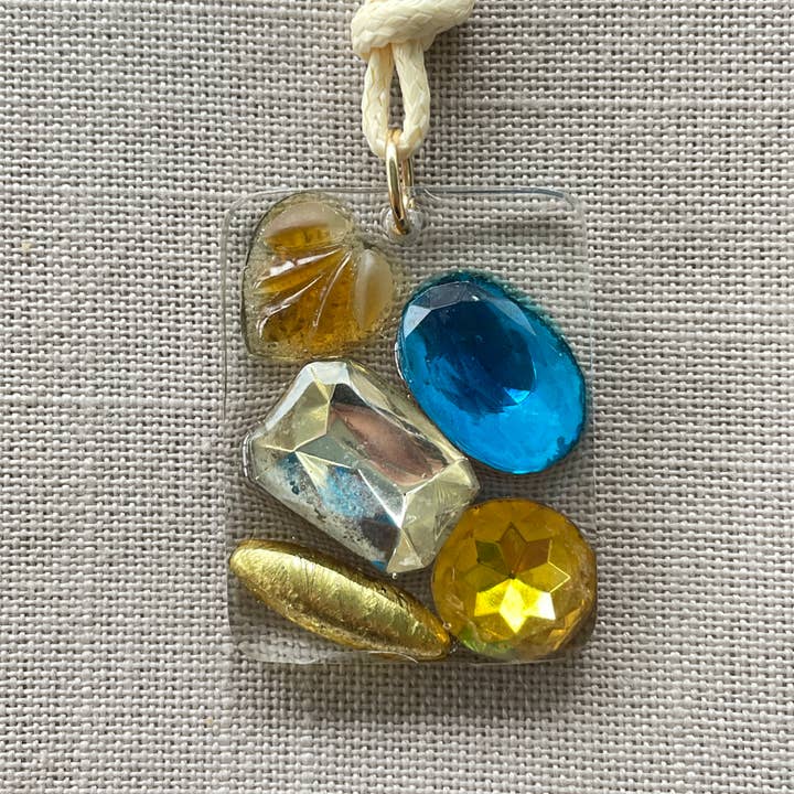 My Gems Pendant for wholesale by Retro Ruby Jewels