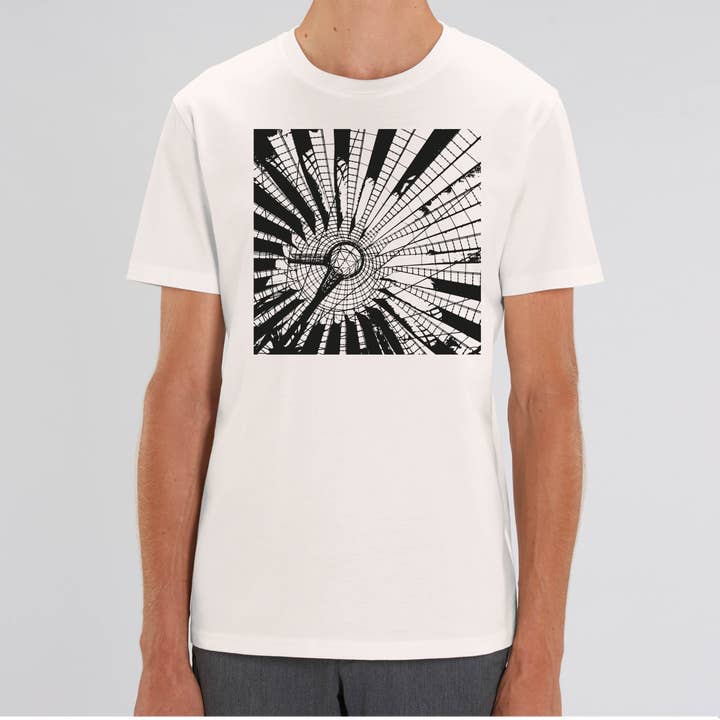 Potsdamer Platz T-shirt van Sony Center, uniseks voor wholesale door Meeplings | Handmade in Berlin