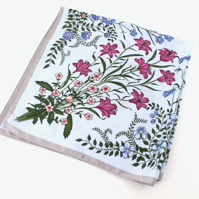 Pretty Persuasions - Wholesale Scarf - Women's - S25095 Floral Square Scarf (28"x28")5