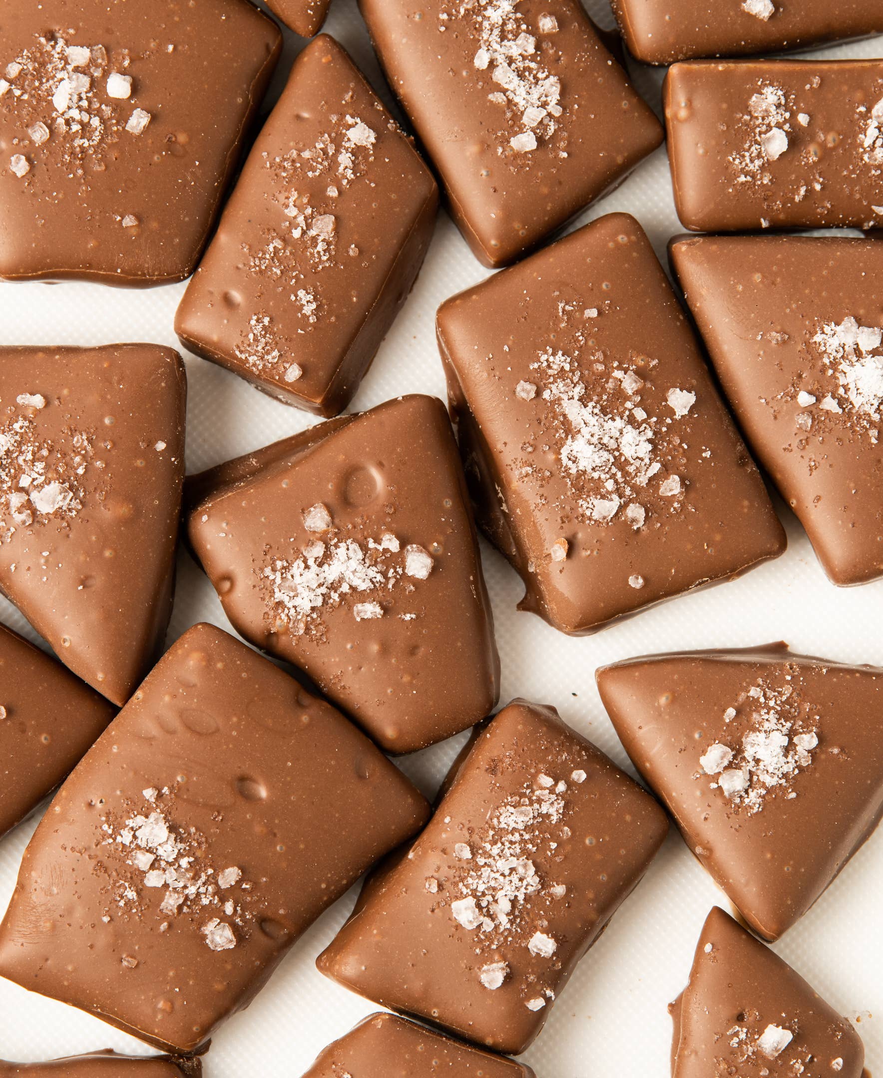 Bixby Chocolate - Wholesale Chocolate Box - Milk Chocolate Butter Toffee Gift Box3