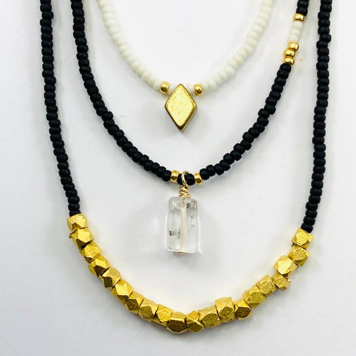 Grå Triple Beaded halskæde sæt - messing diamant for engroshandel hos Sarah Crawford Handcrafted