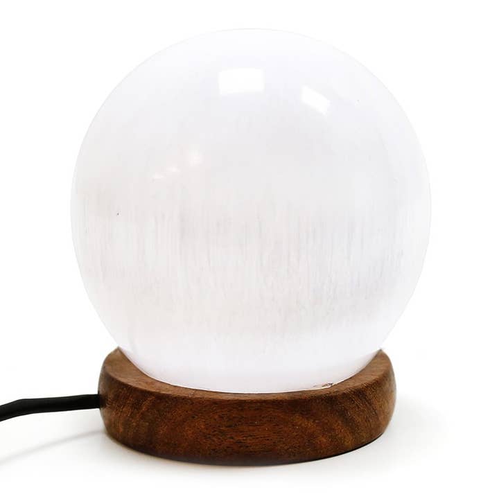 Ethike.eu - Wholesale Accent/Desk Lamp - 2 white selenite USB Sphere lamps2