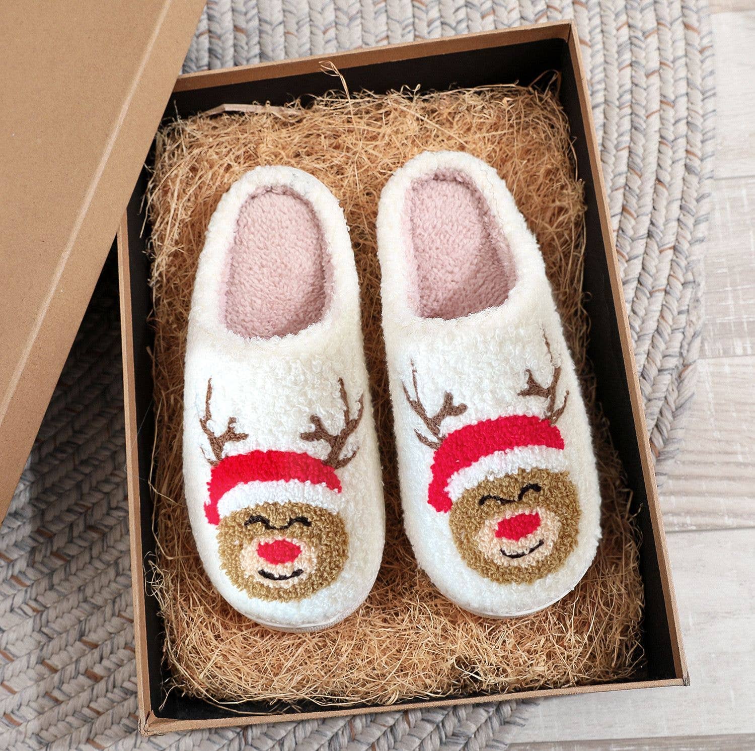 Weavey Studio – Engroshandel Slippers - Dame – Weavey Studio, julerensdyr, fleece hjemmesko vinter0