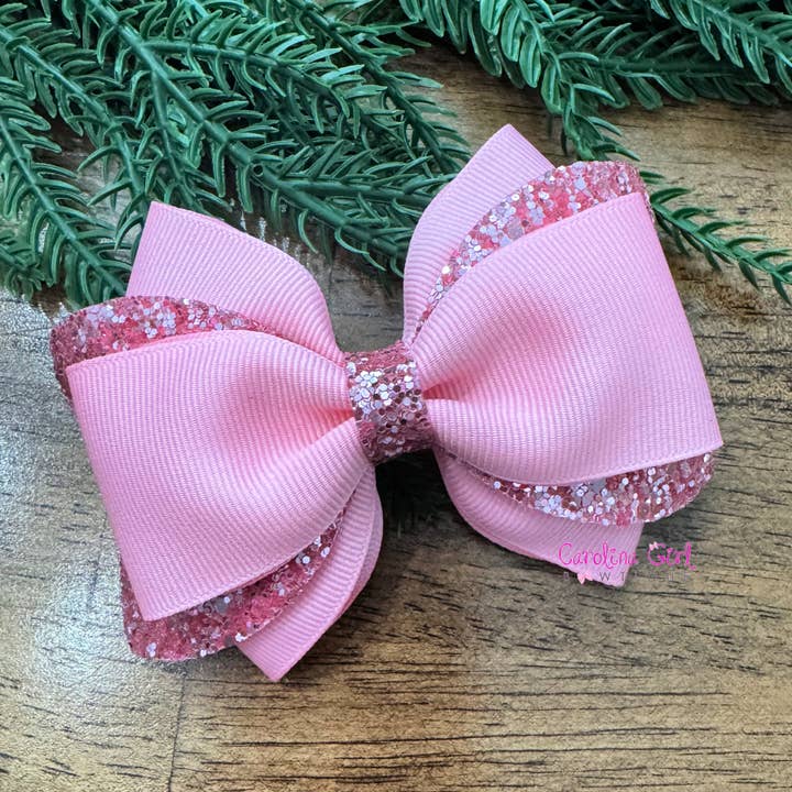 Fiocco Impilato Rosa con Glitter per la vendita all'ingrosso da parte di Carolina Girl Bowtique