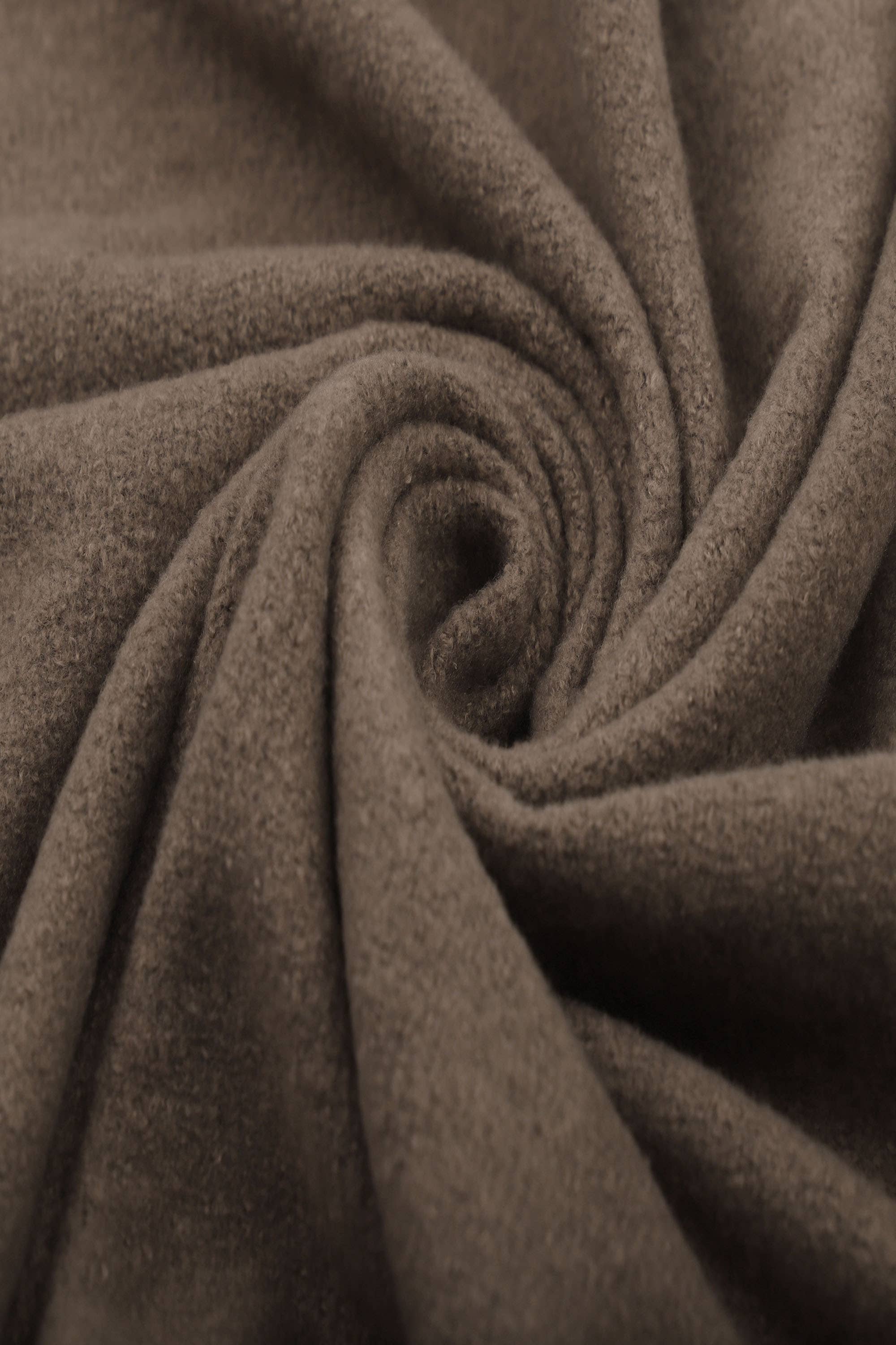 PHANIE MODE - Wholesale Scarf - Women's - E-09355 Women's plain scarf with fringes – Soft & elegant24