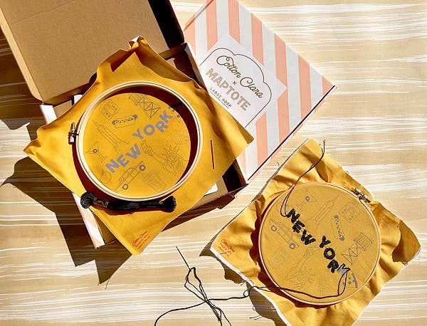 Maptote - Wholesale Embroidery/Cross Stitch Supplies - New York City Cotton Clara Embroidery Kit2