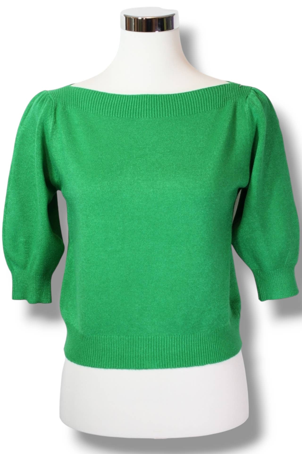 NINEF – Großhandel Strickpullover – Damen – Chicer roter Pullover – Vielseitig und gemütlich – S/M11