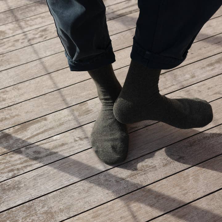 KLUE - Wholesale Socks - Men's - KLUE plain merino wool socks | Khaki1