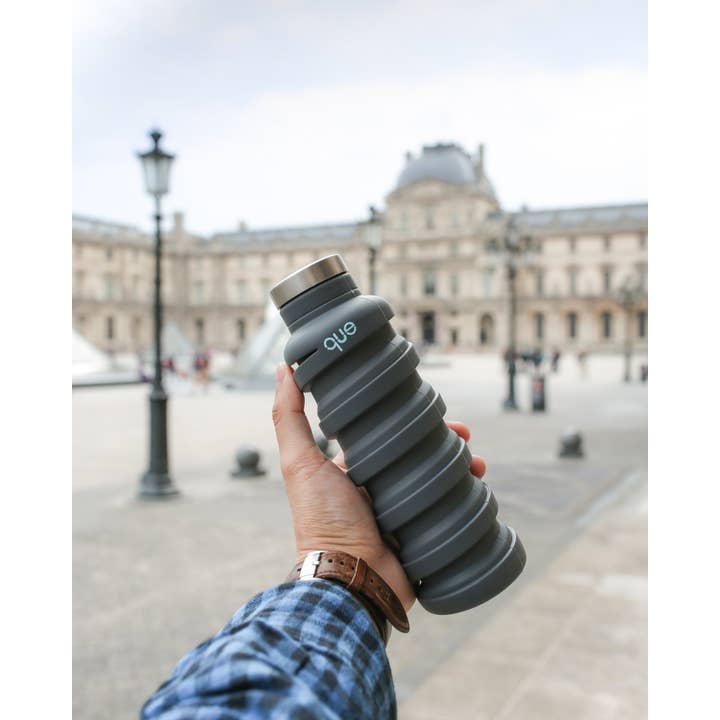Que Factory - Wholesale Water Bottle - 20oz Collapsible Water Bottle - Metallic Charcoal2