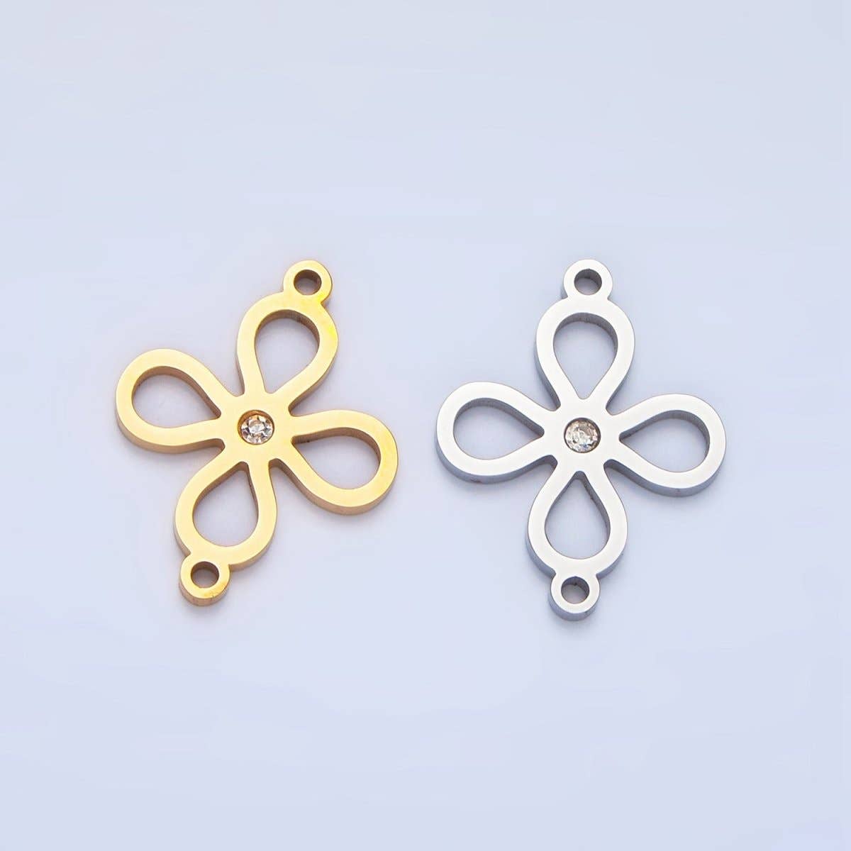 Aim Eternal - Wholesale Individual Charm/Pendant - Stainless Steel CZ Lucky Charm Four Leaf Clover Charm Connector in Gold & Silver | F-4124