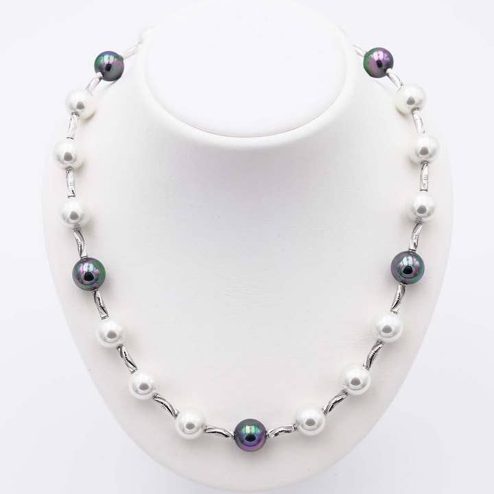 Collier en Perles de Majorque - 12 mm - Long. 45 cm pour la vente par France Perles