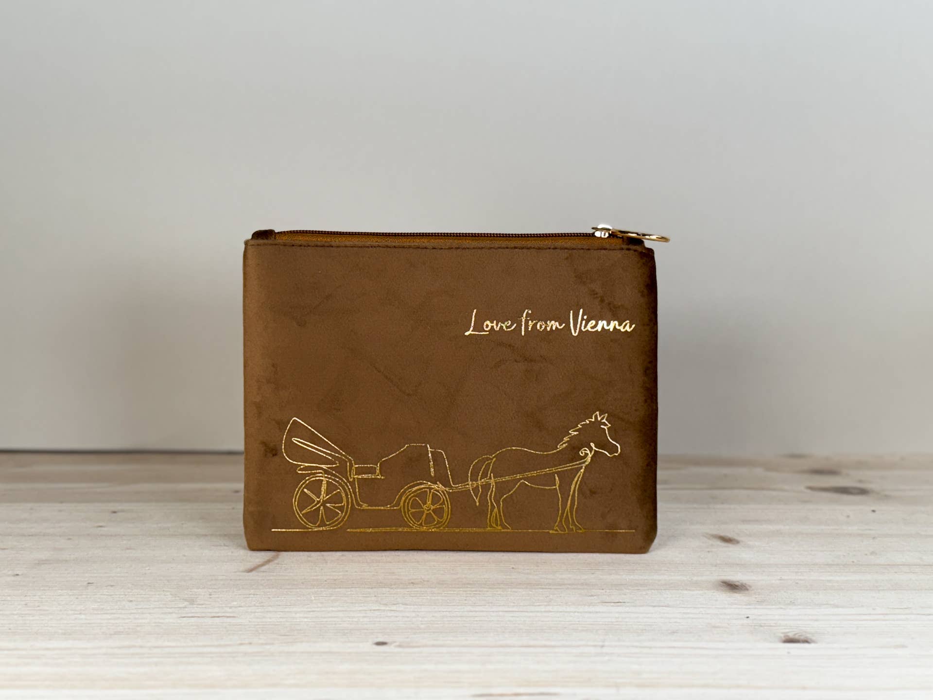 Herzilein-Wien GmbH - Wholesale Makeup/Cosmetic Bag - Kosmetiktasche Wien Kutsche 1