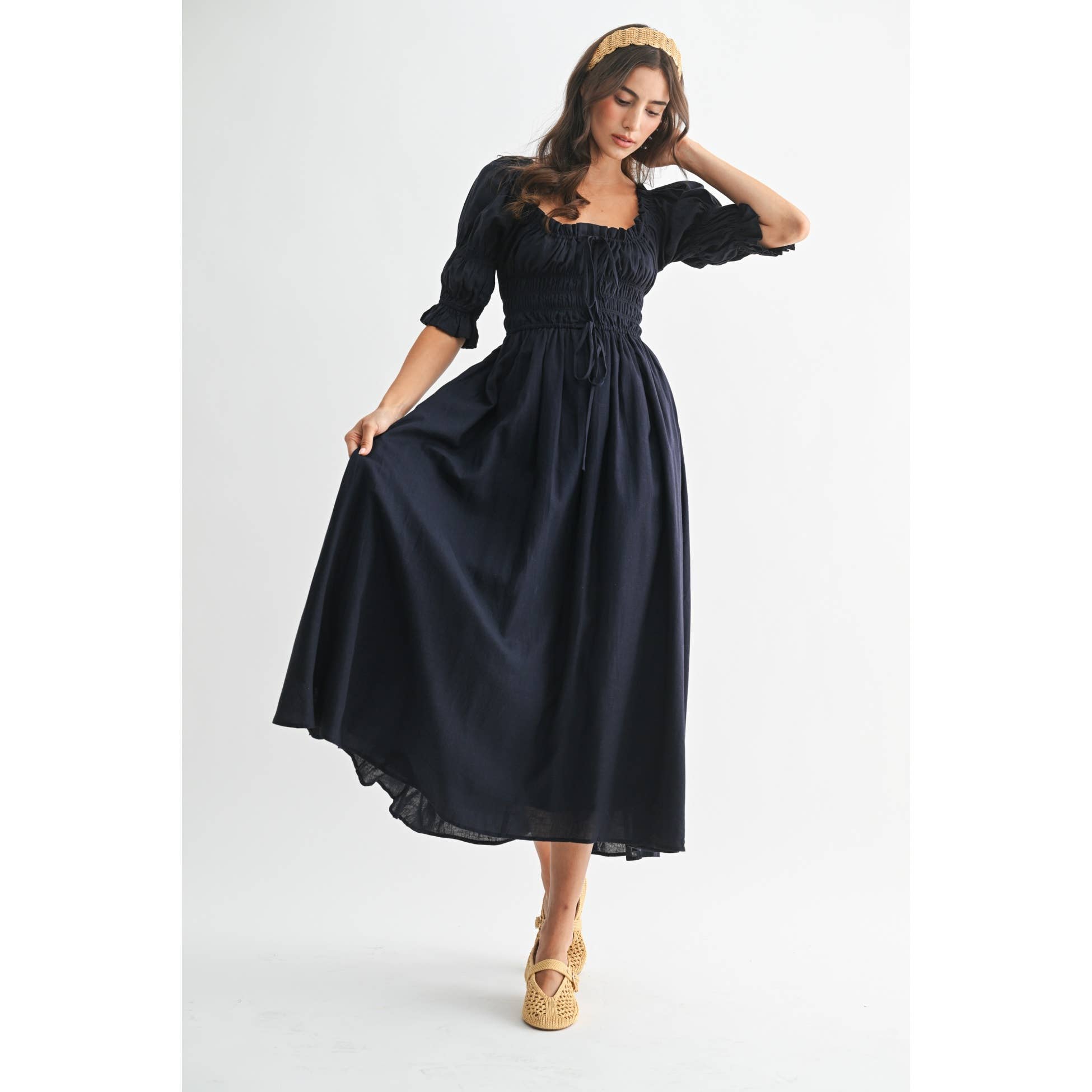 Camellia - Vente Robe – femme - ROBE MIDI ÉPAULES DÉNUDÉES SMOCKÉE AVEC JUPE PLISSÉE1