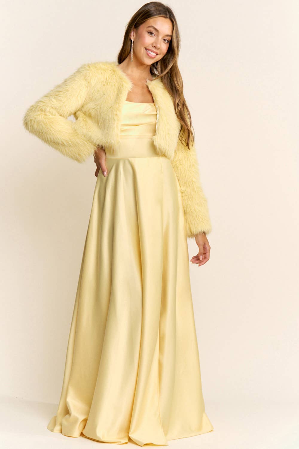 Maniju - Wholesale Fur/Faux Fur Coat - Women's - ELEGANT FAUX FUR JACKET 7